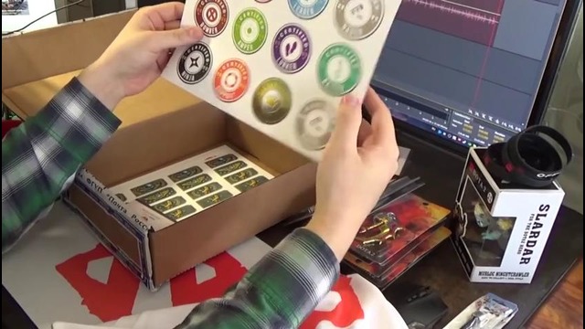 Реальные вещи из доты 2! распаковка шикарной посылки