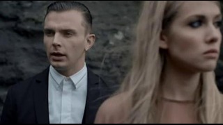 Hurts – Stay