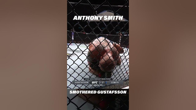 When Anthony Smith Smothered Alexander Gustafsson