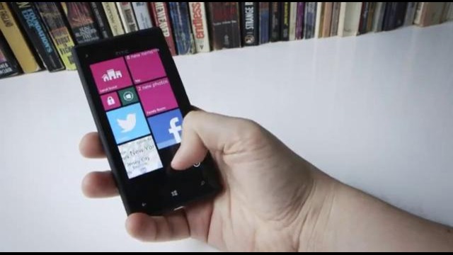 Windows Phone 8 review (the verge)