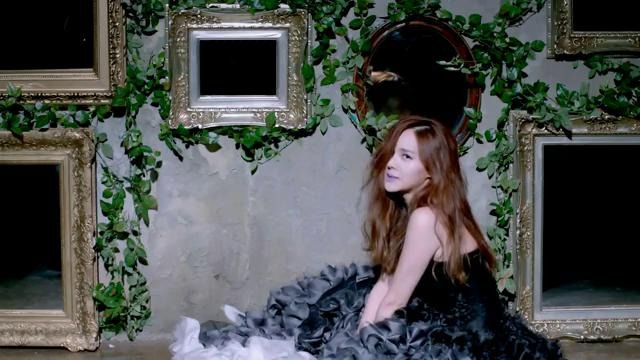 IVY – I Dance (feat.유빈 of 원더걸스)