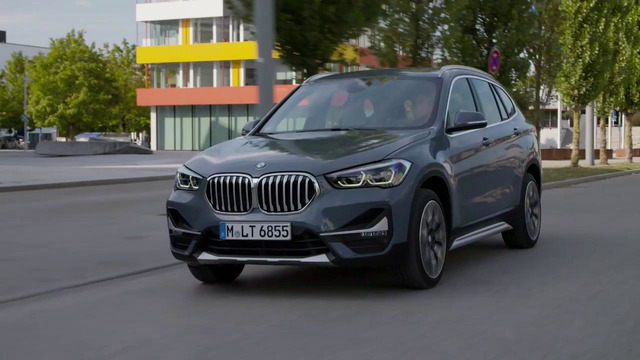 Павел Блюденов. Никаких ноздрей и бумерангов: BMW X1 рестайл (F48)