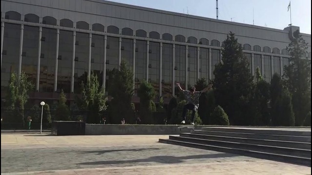 Skateboarding in Tashkent 2