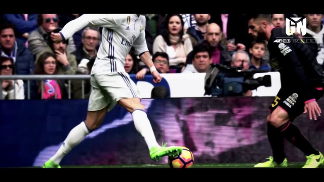 Cristiano Ronaldo – Shape Of You – Best Skills – 2017
