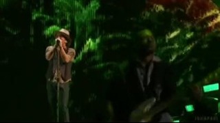 Bruno Mars – Gorilla (Live)