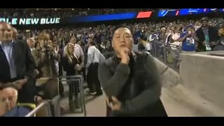 Psy – Gentleman на Стадионе Доджерс