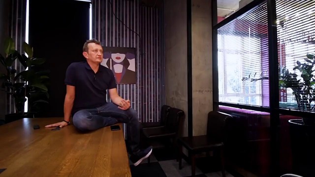 Илья Кенигштейн – Как взломать государство эскалатором. Офисы будущего. Paypal в Укр