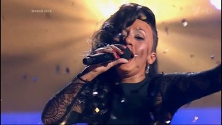 Севара на шоу Точь-в-точь в образе Rihanna (11.05.2014)