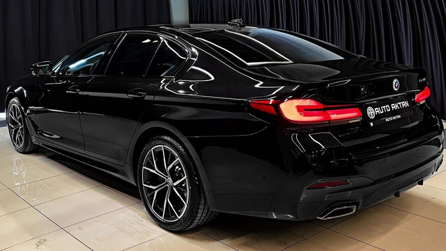2023 BMW 5 Series – interior and Exterior Details (Executive Class Sedan)