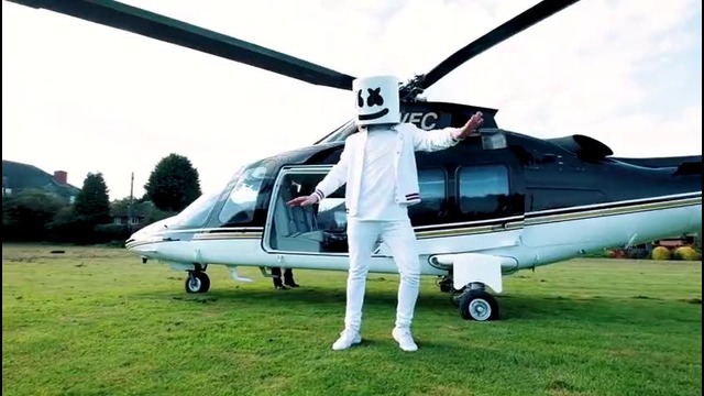 Mello On Tour- #5 – Europe, Canada, & NYC