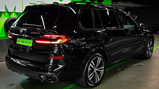 2023 BMW X7 – Modern High-Tech Large SUV