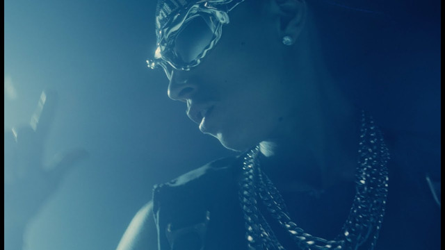 Alok & Clementine Douglas – Body Talk (Official Music Video)