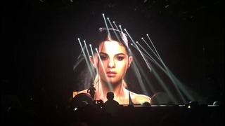 Selena Gomez – Who Says Revival Tour