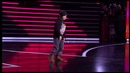 Мелкий пацан танцует с судьёй на сцене Ja Imam Talenat. Got Talent Global