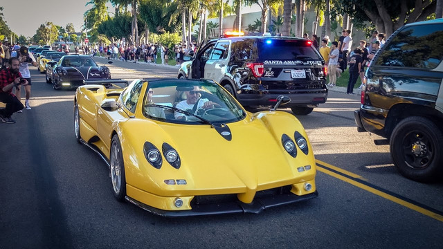 COPS SHUT DOWN America’s CRAZIEST Hypercar Meet