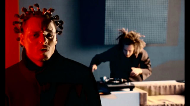 Bomfunk MC’s – B-Boys & Fly Girls