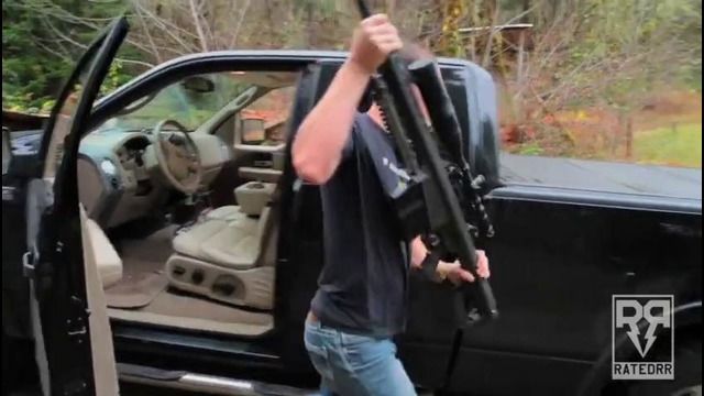 Gangnam Style vs 50 Cal – Submachine Gun – C4