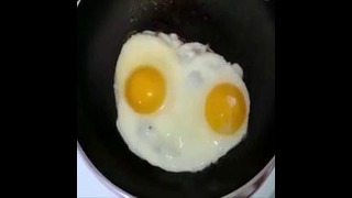 Поющее яйцо(Угарный прикол)