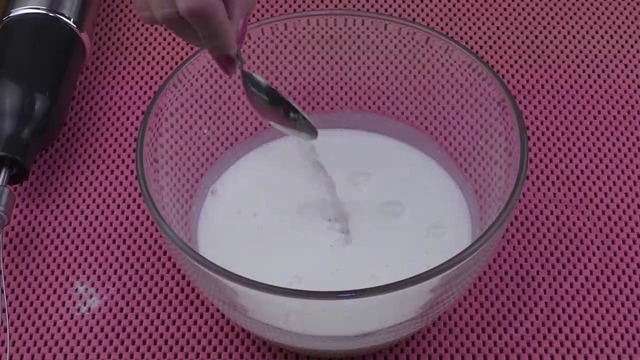 Мороженое ‘Пломбир’ за 5 минут ( время на заморозку)