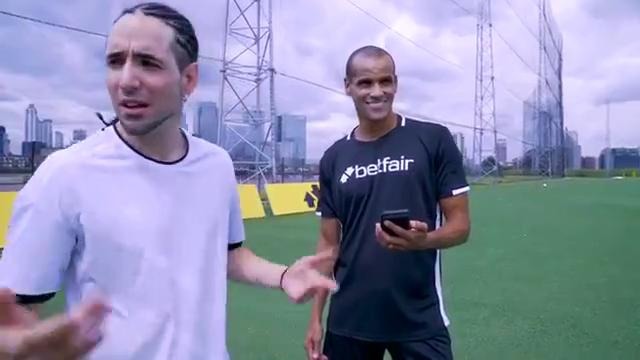 Crazy skills vs ballon d’or winner – rivaldo