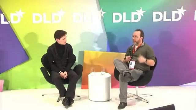 Павел Дуров и Джимми Уэйлс на DLD Conference 2012