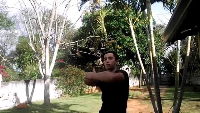 Vitor V. – Zyzz Dance Tutorial! [BRAZIL] – YouTube 2