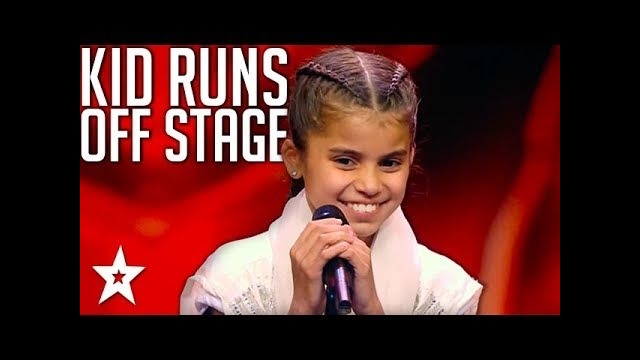 Маленькая девочка сбежала со сцены на шоу талантов в Германии. Судьи в шоке
