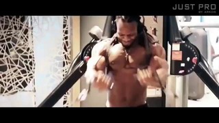 Bodybuilding – Ulisses Jr «Aesthetic God»