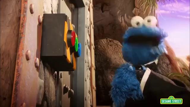 Cookie-monster-The Spy Who Loved Cookies (пародия- Агент 007)