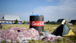 10 000 ЛИТРОВ КОКА-КОЛА + МЕНТОС ⁄ 10 000 liters of Coca-Cola + Mentos