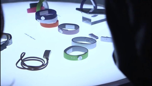 CES 2014: Sony’s Smartwear Core | The Verge