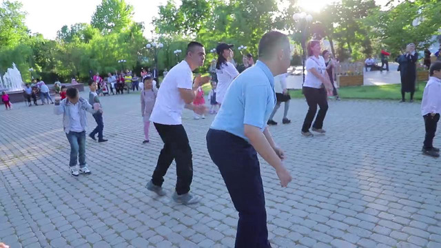 1 Мы рядом
