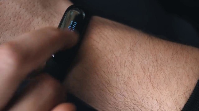 Xiaomi Mi Band 3! Главный хит сезона! Распаковка и обзор