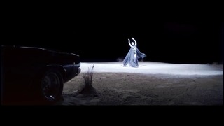 Jessie J – Thunder (Official Music Video)