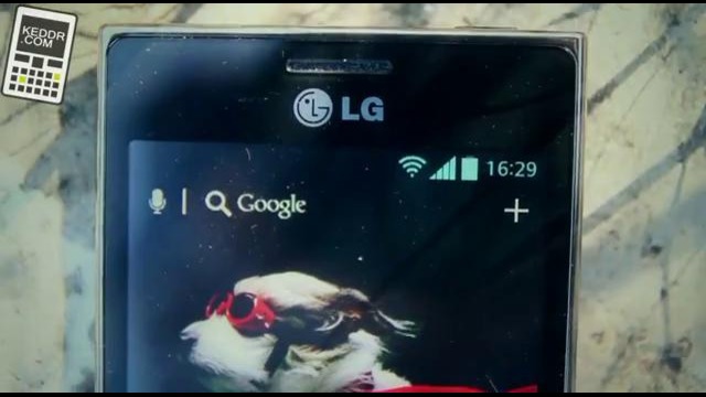 Видеообзор LG Optimus L5