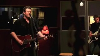 Blake Shelton – Boys ‘Round Here (captured in The Live Room)