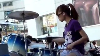 Девушка играет на барабанах Drum Cover – vol.1