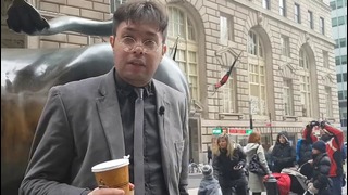 MrOtabekTv: Отабек Махкамов встретился с «Атакующим быком» в Нью-Йорке