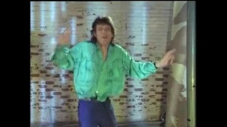 Mick Jagger & David Bowie – Dancing On The Street