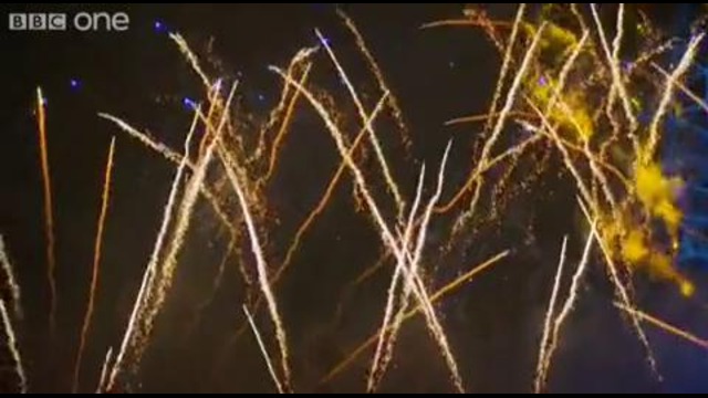 London Fireworks on New Year’s Day 2011 – New Year Live – BBC One