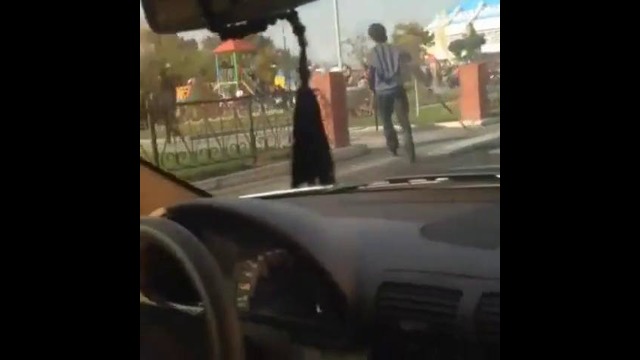«Инвалид» возле цирка в Ташкенте