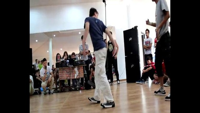 Battle Ground vol.4
