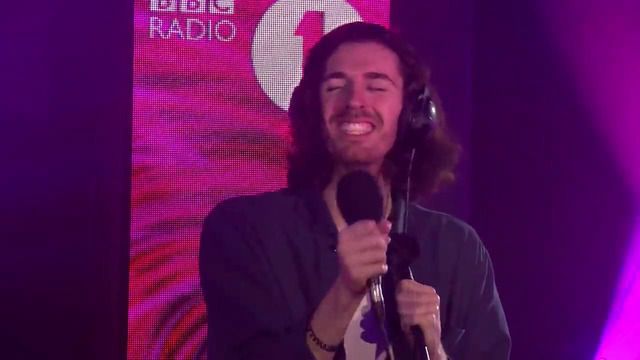 Hozier – Nina Cried Power in the Live Lounge