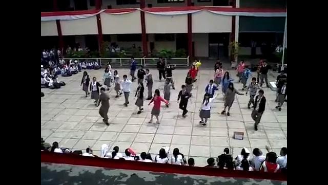 Dream High Dance Cover Flashmob