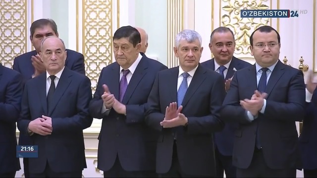Prezident Shavkat Mirziyoyev bir guruh harbiylarni mukofotladi (14.01.2019)