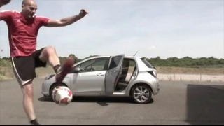 Toyota Yaris для футболистов