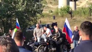 Владимир Путин приехал на байк-шоу под Севастополем