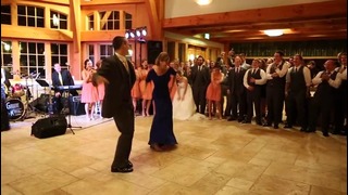 Шикарный танец молодого мужа с мамой