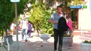 Ижтимоий тажриба: Ҳамёнини тушириб қўйди