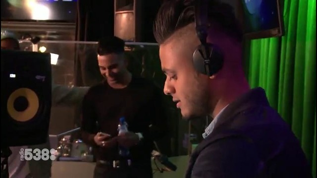 Sandro Silva – Live @ Radio 538, Frank en Vrijdag Show (27.03.2015)